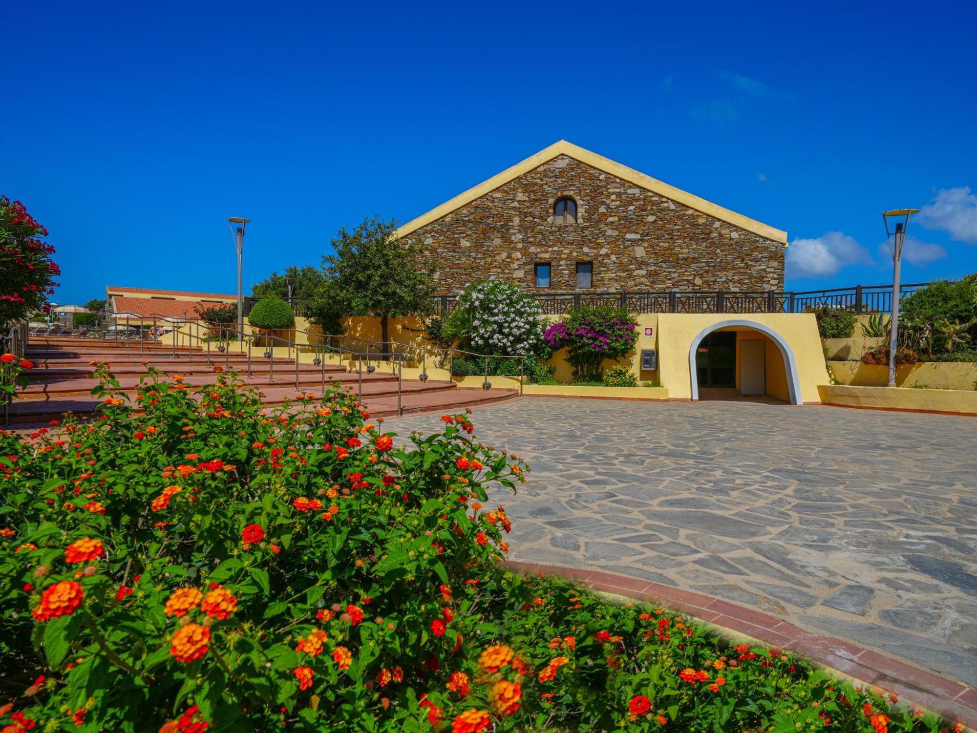 Le Tonnare Di Stintino - Beach Resort Extérieur photo